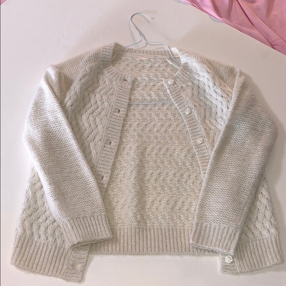 Girls soft cardigan - Picture 1 of 2